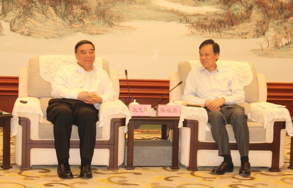 1(25) LETOU国际米兰·(中国区)官方网站